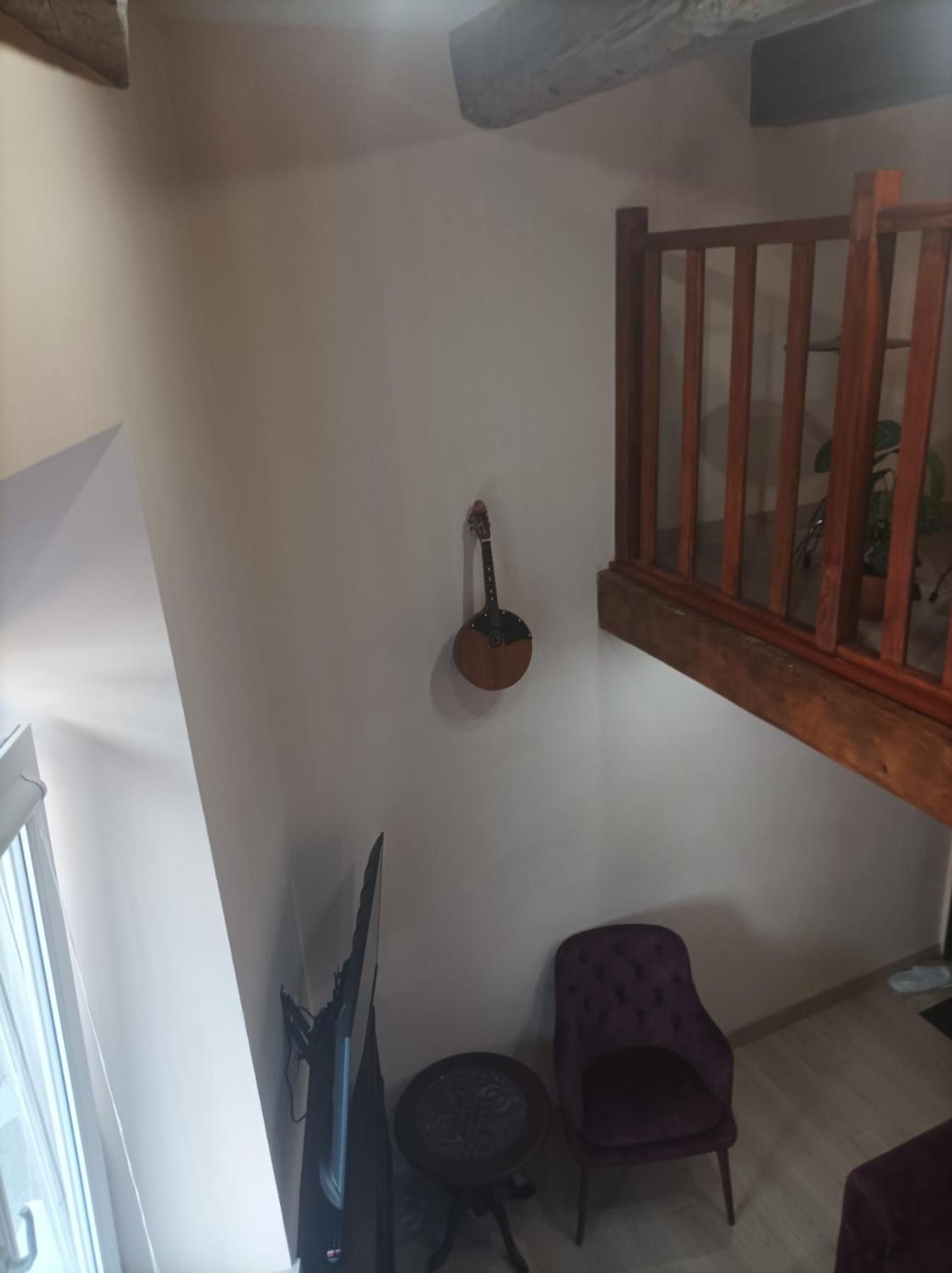 Chorni Vivtsy Apartment Chernivtsi Bagian luar foto