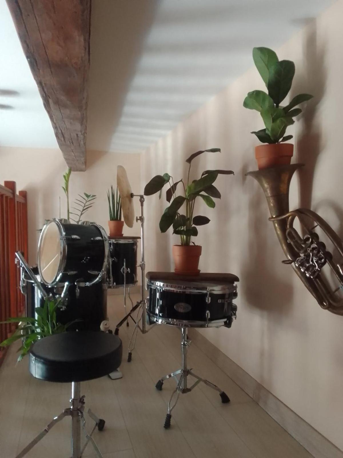 Chorni Vivtsy Apartment Chernivtsi Bagian luar foto